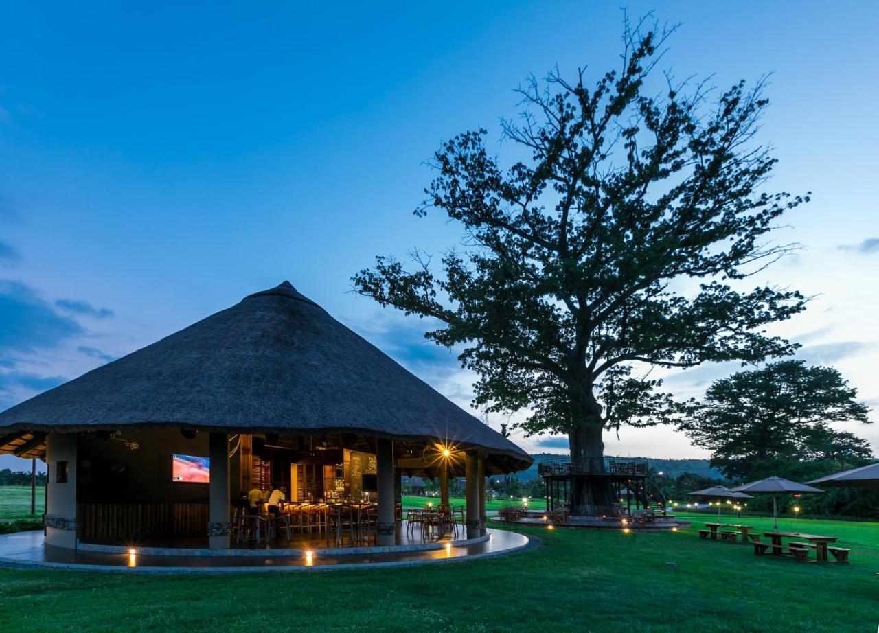 The Royal Senchi Hotel And Resort Akosombo ภายนอก รูปภาพ