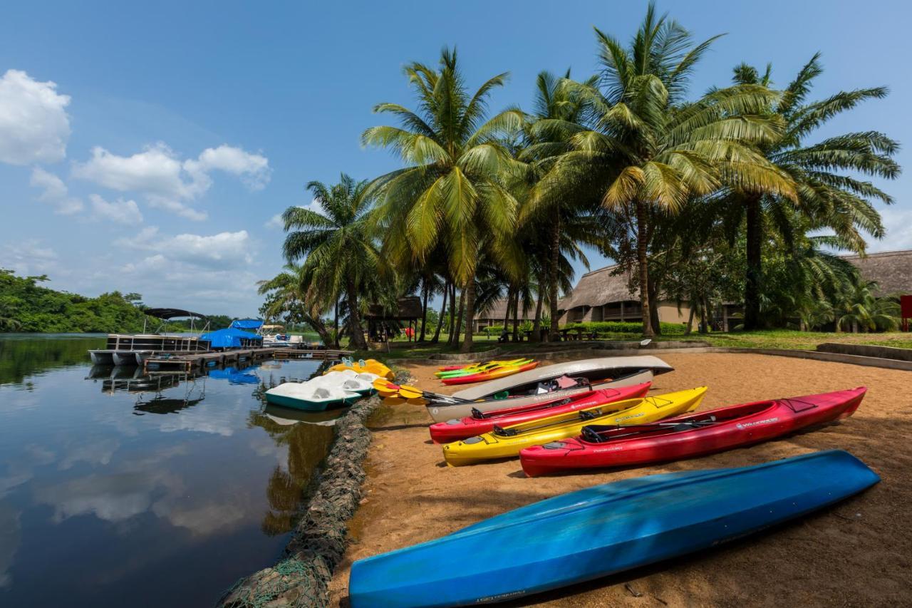 The Royal Senchi Hotel And Resort Akosombo ภายนอก รูปภาพ